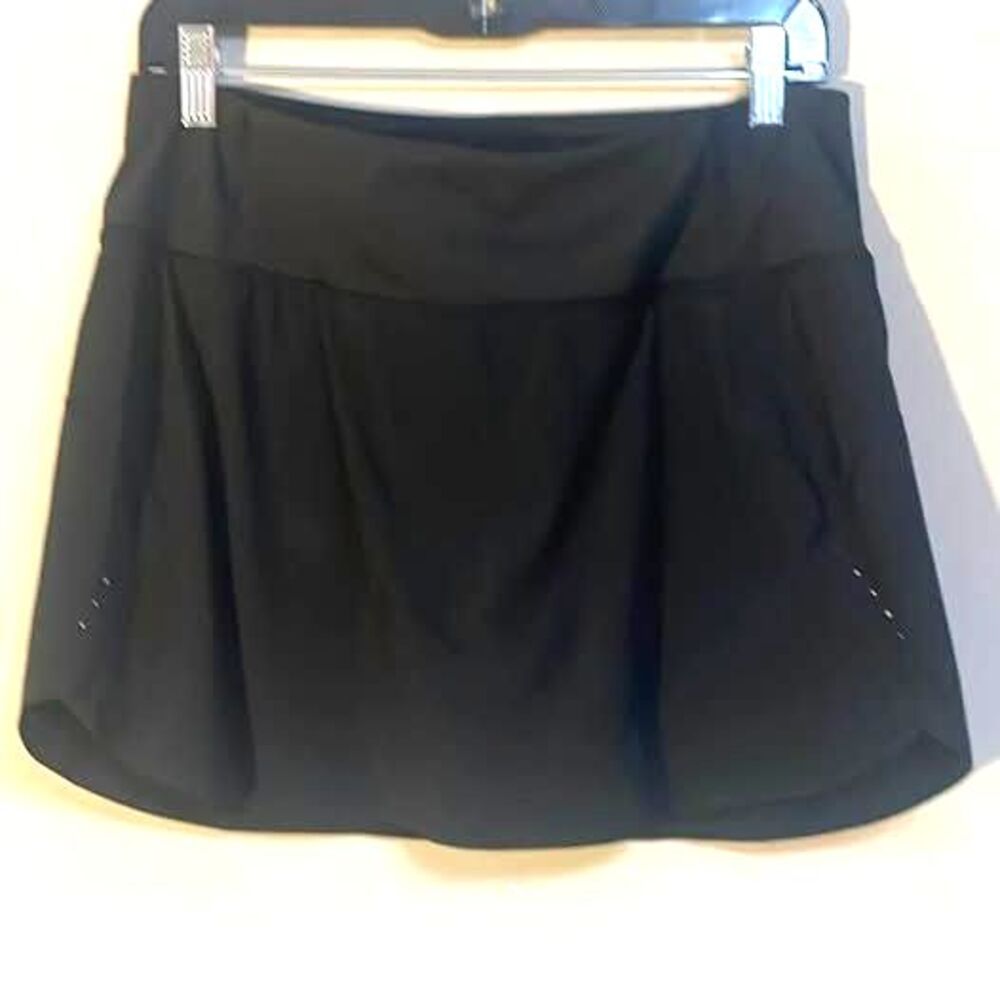 Athleta Run With It 14" Skort Size M